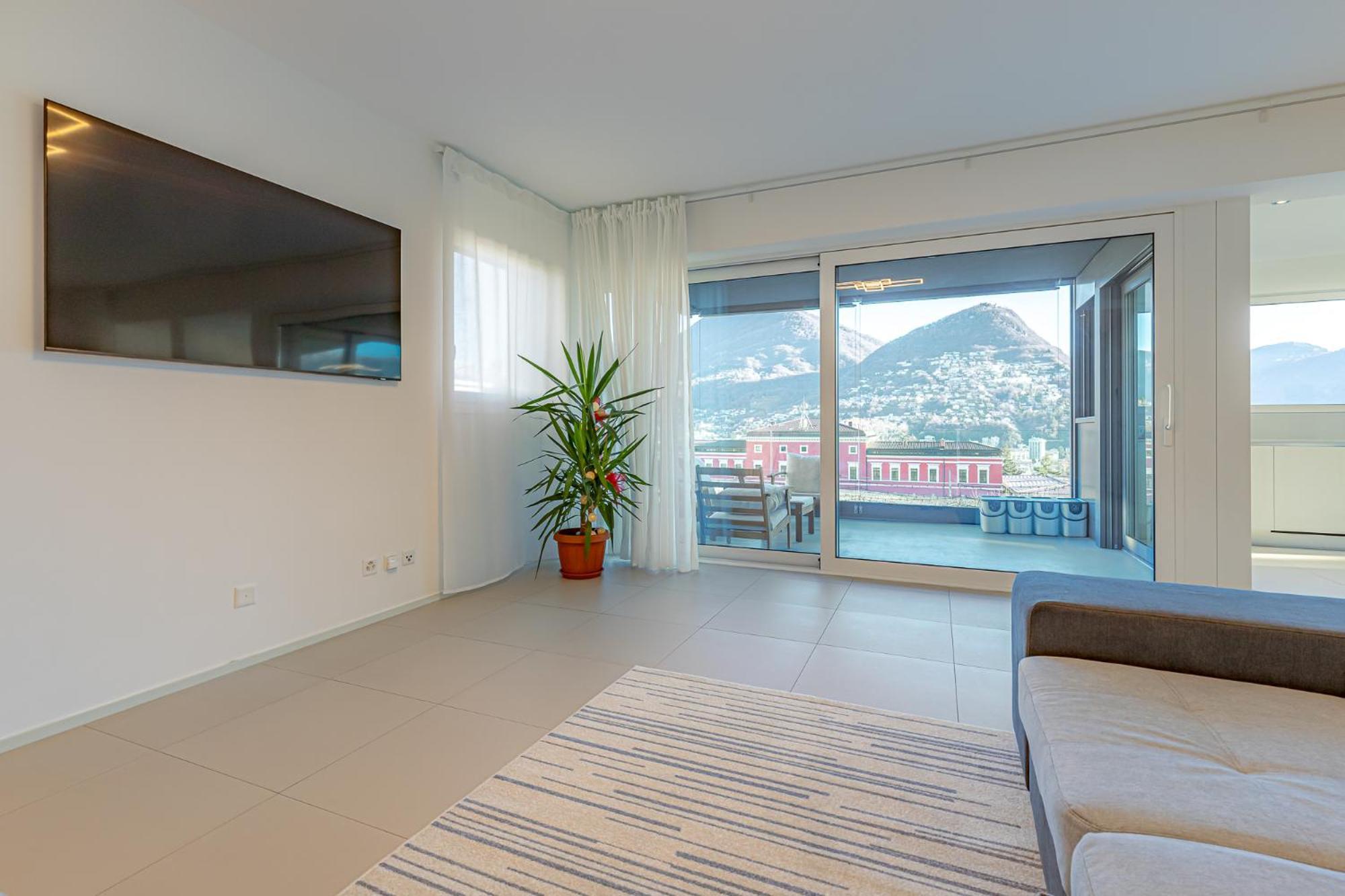 Imperial Of Lugano 3 With A Lake View Behind The Station And 10 Min From The Lake Of לוגאנו מראה חיצוני תמונה